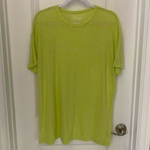 Aerie heathered boyfriend tee.Soft, bright material.Size M. Loose fit.Worn once
